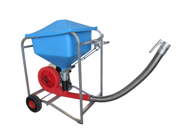2024 catalogue example - S80 - Mobile feeder with handheld broadcast hose (pictured options subject to configuration)